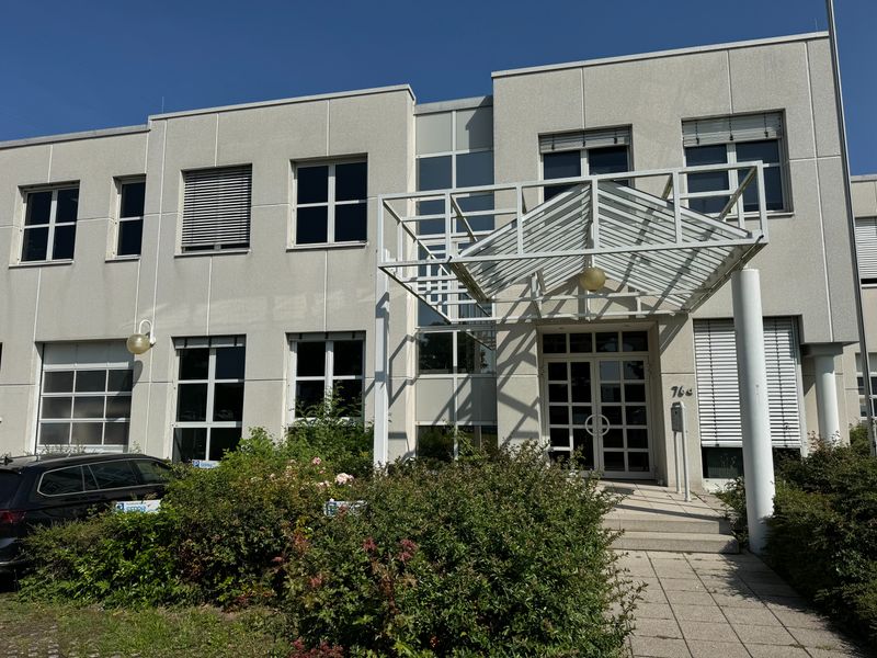 264 m² Büroetage in gepfelgtem „GEWERBEPARK“ in Dietzenbach zu vermieten