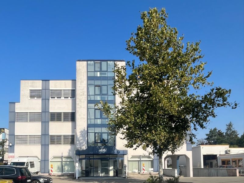 240 m² Bürofläche in Heusenstamm „Provisionsfrei“ zu vermieten